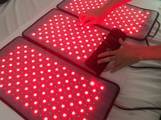Đèn chiếu Led thiết bị trị liệu ánh sáng đỏ 660nm 810nm thiết bị trị liệu tại nhà Thảm vật lý trị liệu PDT